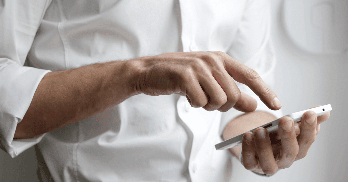 Fliplet CEO, Ian Broom, discusses the rise of low-code app platforms among law firms